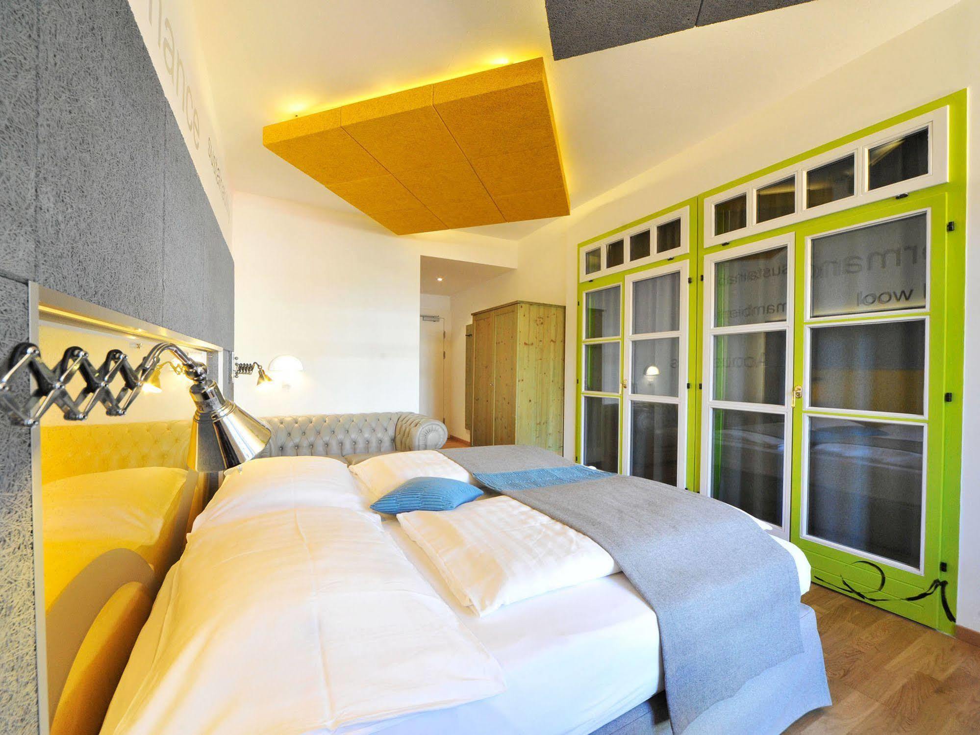 Erlebnis Post - Stadthotel Mit Eigenart Шпітталь-ан-дер-Драу Екстер'єр фото
